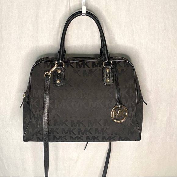 Michael Kors Handbags - Michael Kors logo satchel